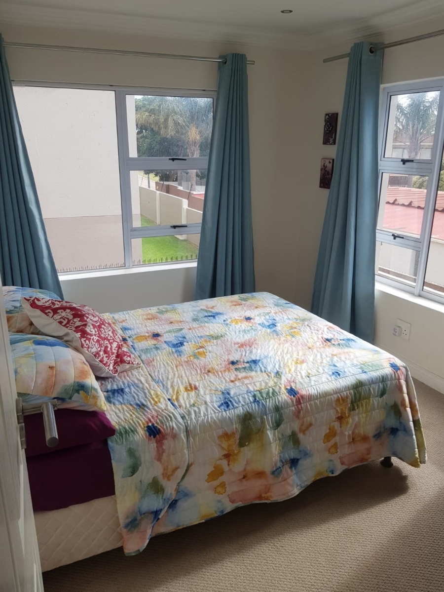 2 Bedroom Property for Sale in Jeffreys Bay Central Eastern Cape